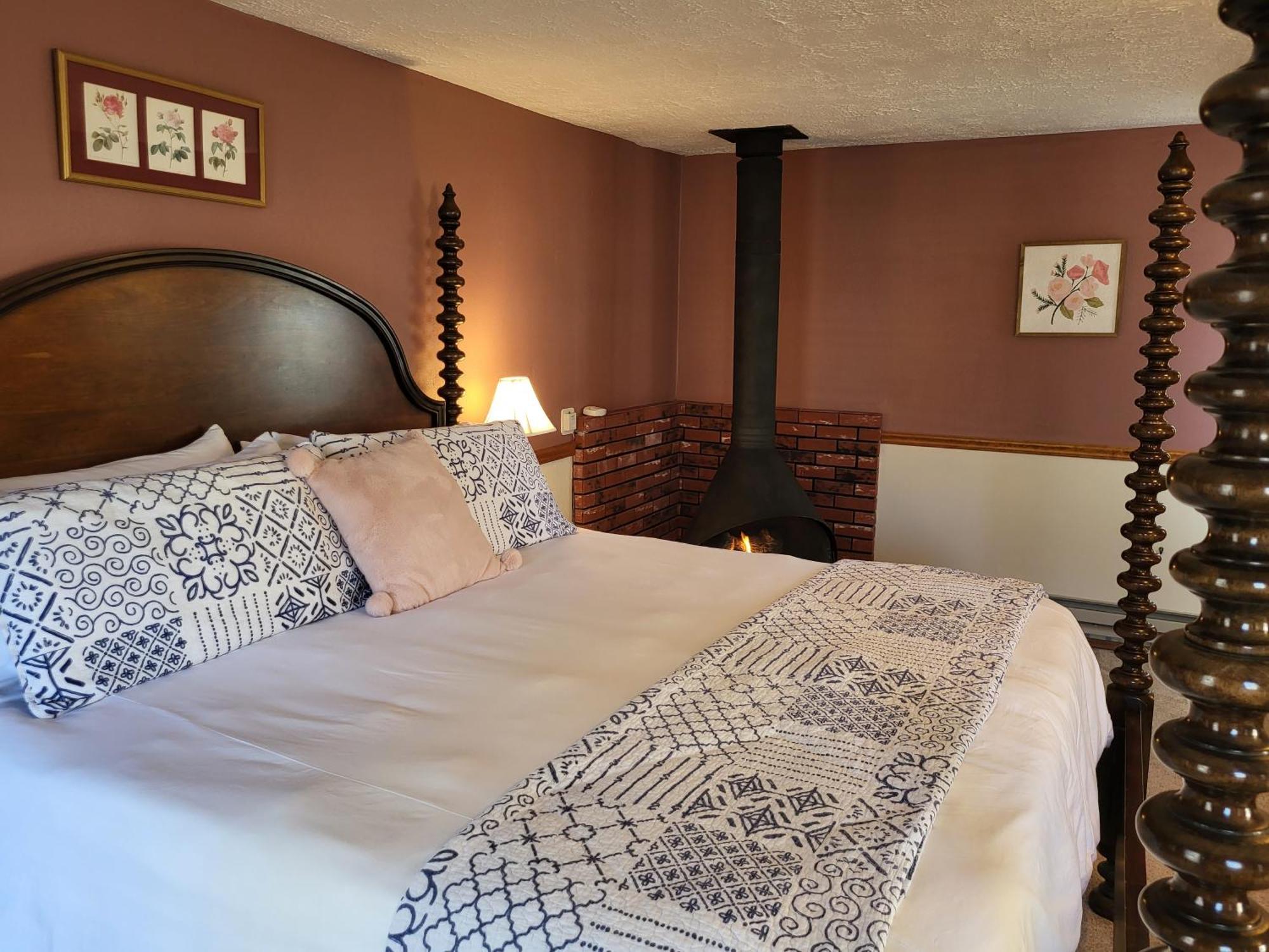 5 Ojo Inn Bed And Breakfast Eureka Springs Exterior foto
